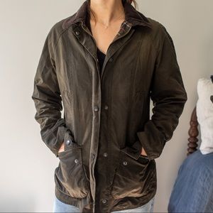 Barbour Beadnell Jacket (olive)